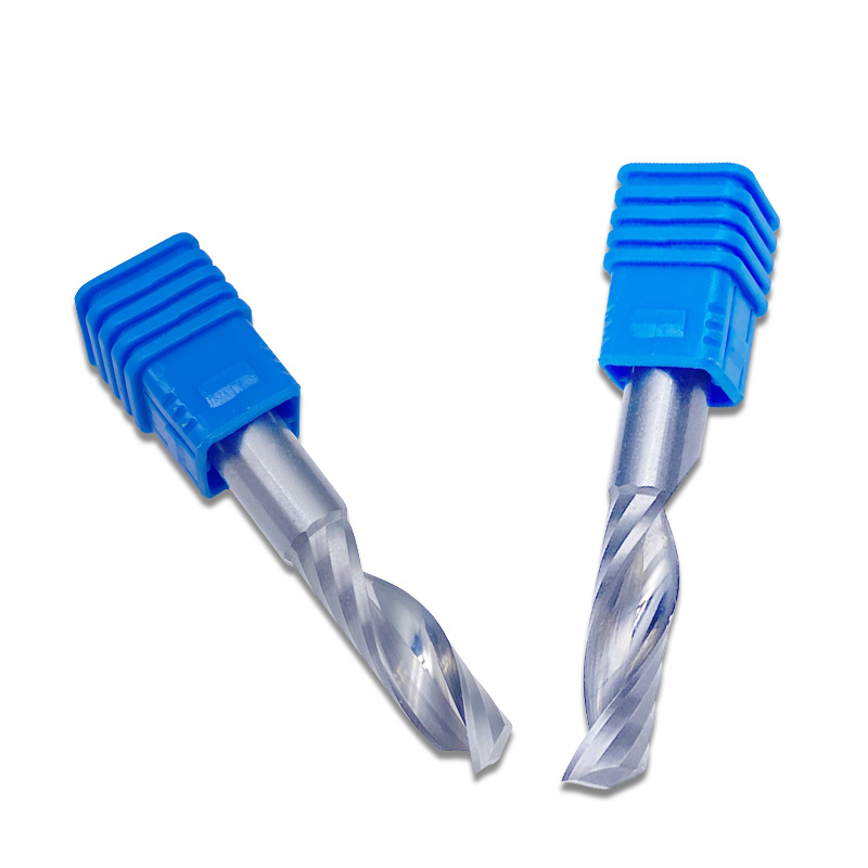 Come scegliere tra utensili PCD e MCD?