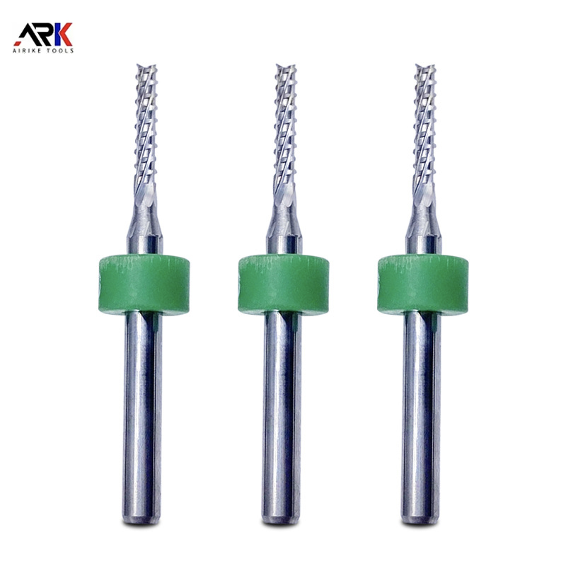 Perché scegliere una fresatrice isolante per applicazioni industriali di precisione?