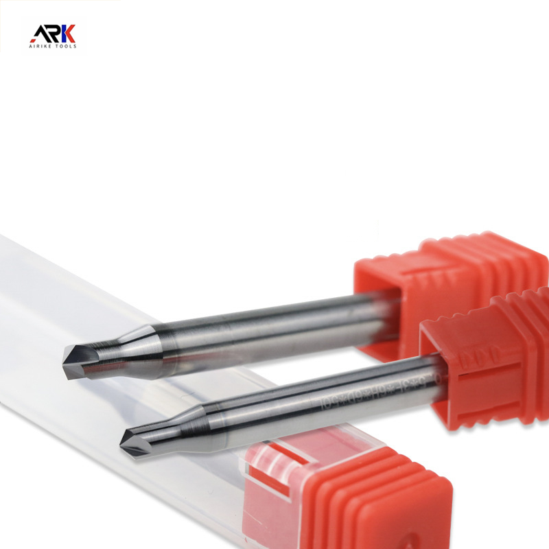 Come prevenire i graffi superficiali durante la lavorazione dell'acrilico con una fresa?